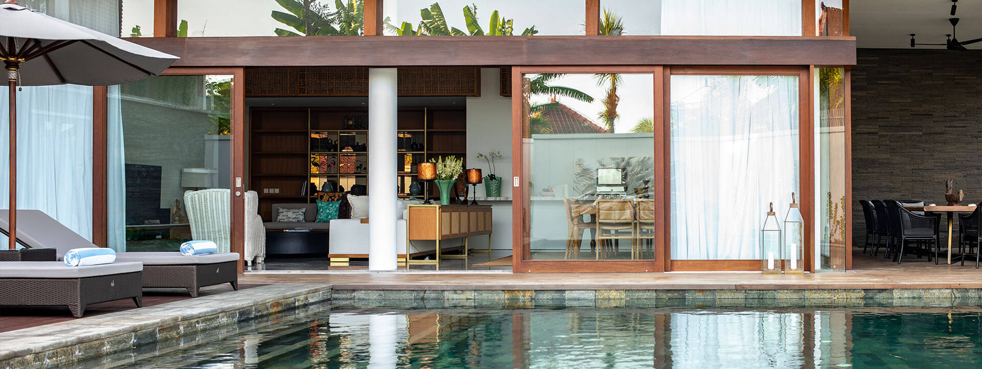 Villa Indrani - Villa pool